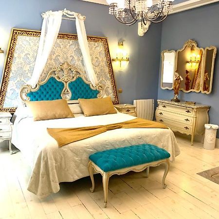 Hostal Boutique Puerta Del Sol Torrelavega Exteriör bild
