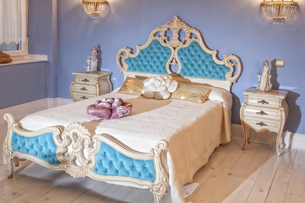 Hostal Boutique Puerta Del Sol Torrelavega Exteriör bild