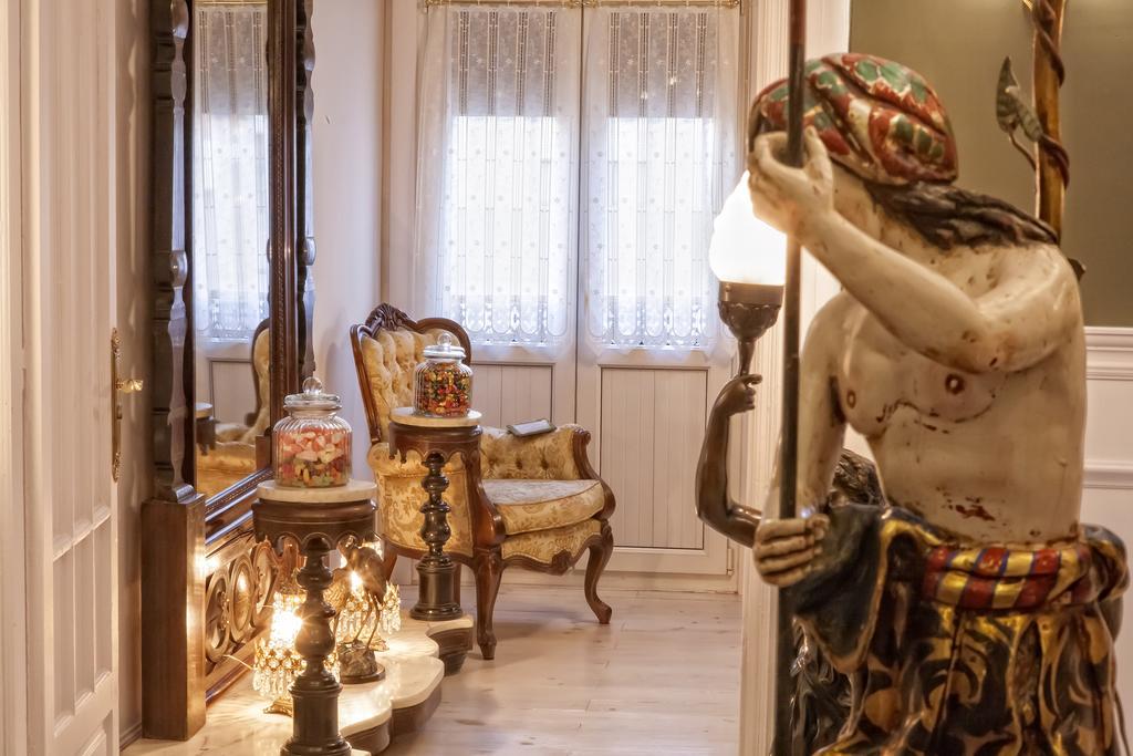 Hostal Boutique Puerta Del Sol Torrelavega Exteriör bild