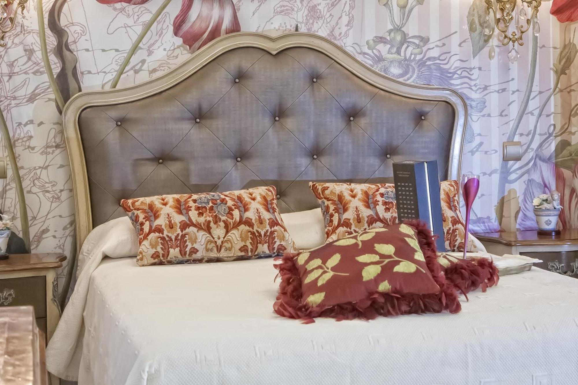 Hostal Boutique Puerta Del Sol Torrelavega Rum bild