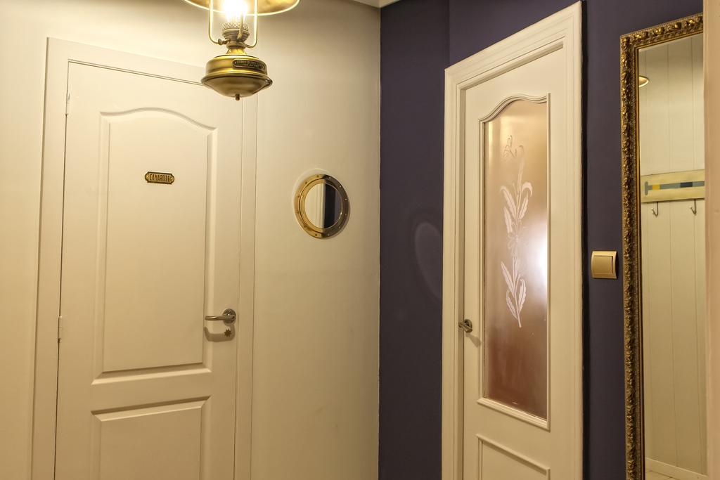 Hostal Boutique Puerta Del Sol Torrelavega Exteriör bild