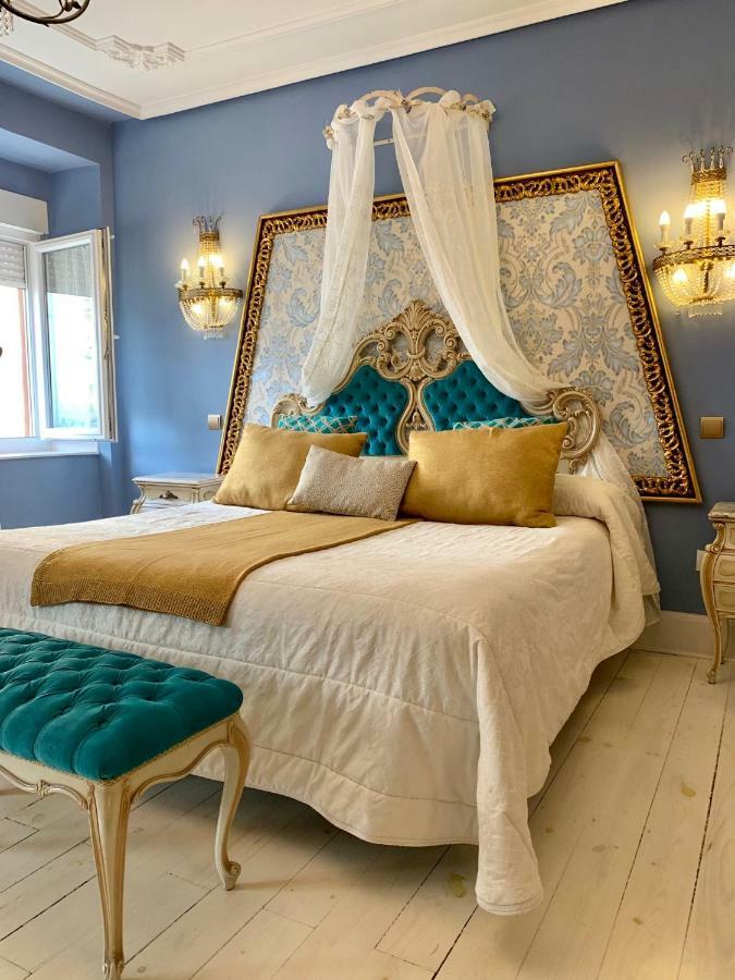Hostal Boutique Puerta Del Sol Torrelavega Exteriör bild